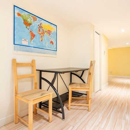 Cougar Street Mountain Rental Banff Bagian luar foto