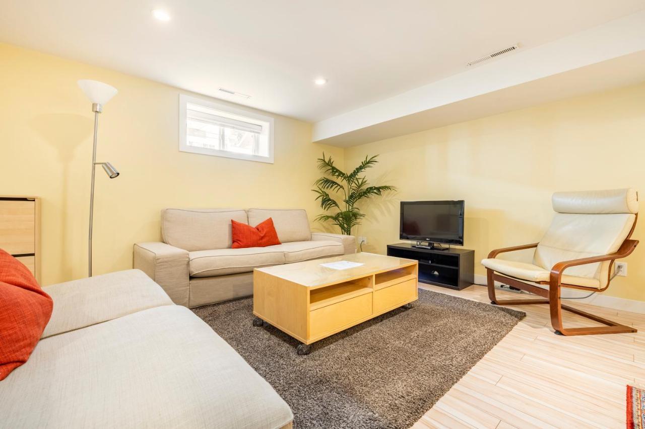 Cougar Street Mountain Rental Banff Bagian luar foto