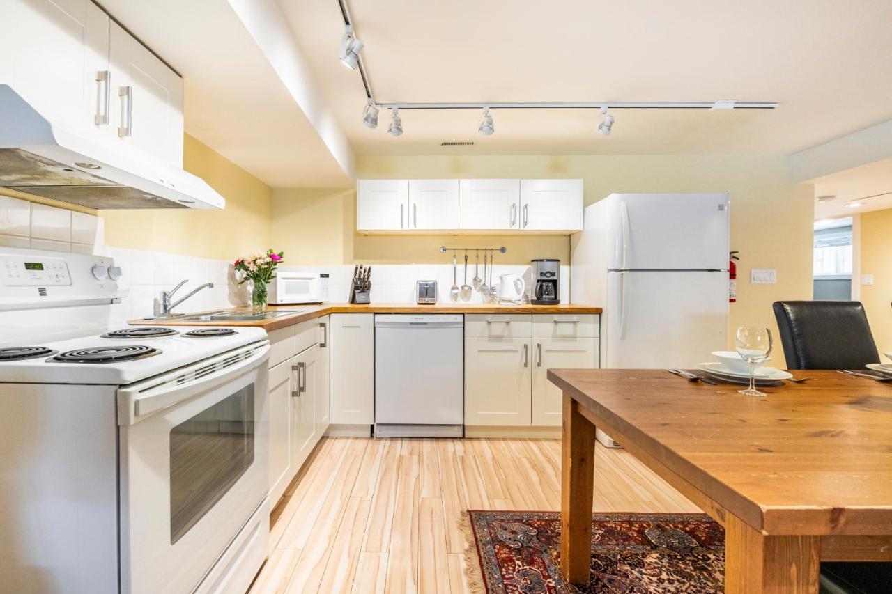Cougar Street Mountain Rental Banff Bagian luar foto