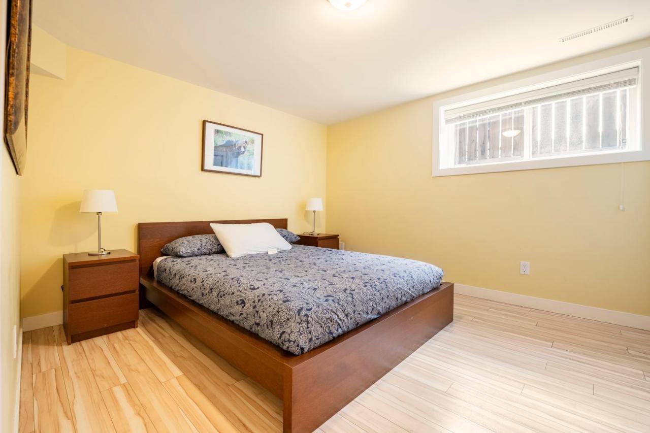 Cougar Street Mountain Rental Banff Bagian luar foto