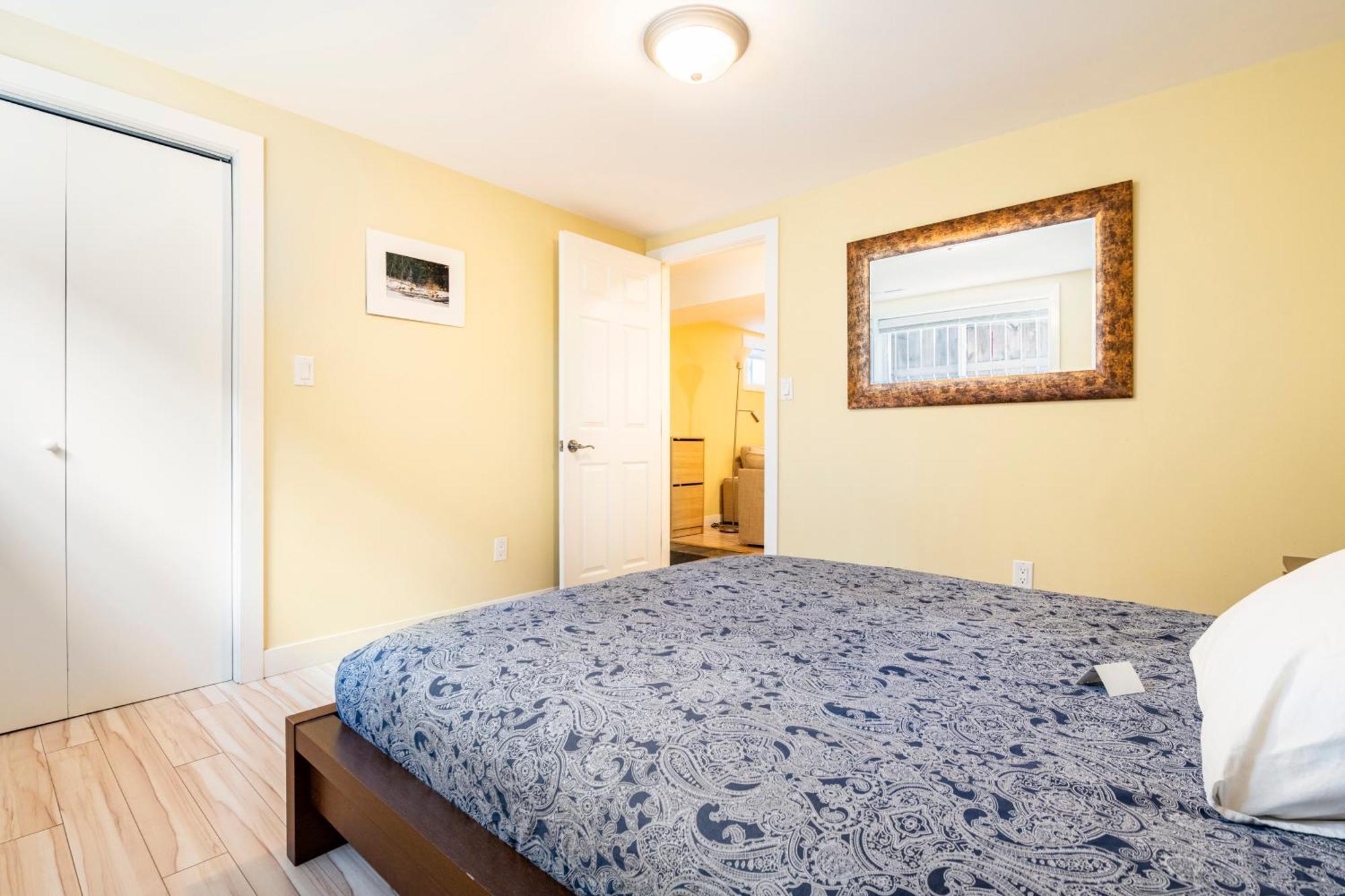 Cougar Street Mountain Rental Banff Bagian luar foto